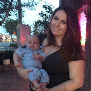 Meet your Posher, Danielle